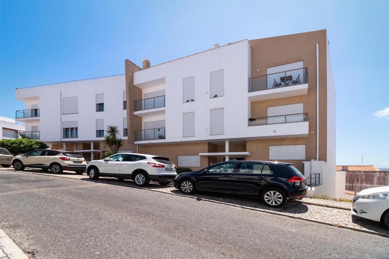 Gonzalo'S Guest Apartments - Nazare 1Br Sea View Екстериор снимка